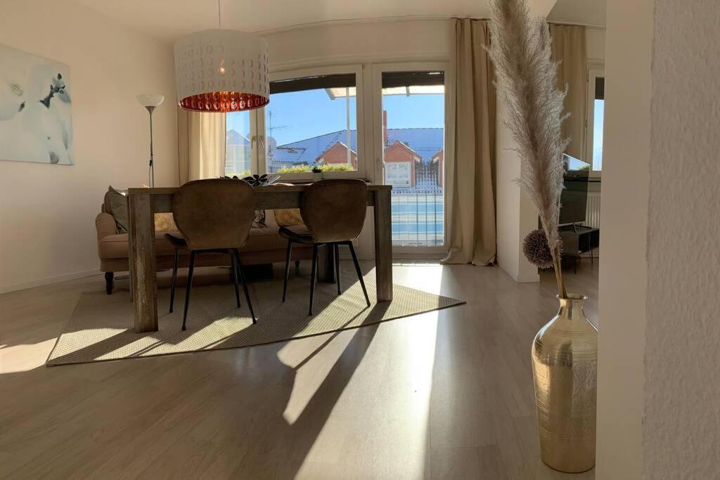Blickfang Uber Den Dachern Apartment Bruchsal Bagian luar foto