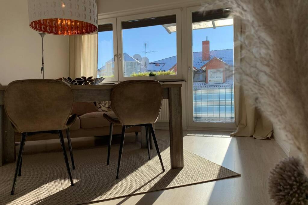Blickfang Uber Den Dachern Apartment Bruchsal Bagian luar foto